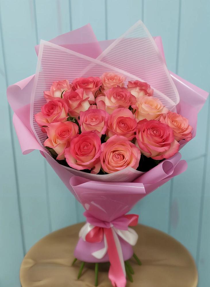 Букет 15 Розовых роз Равель в Барнауле