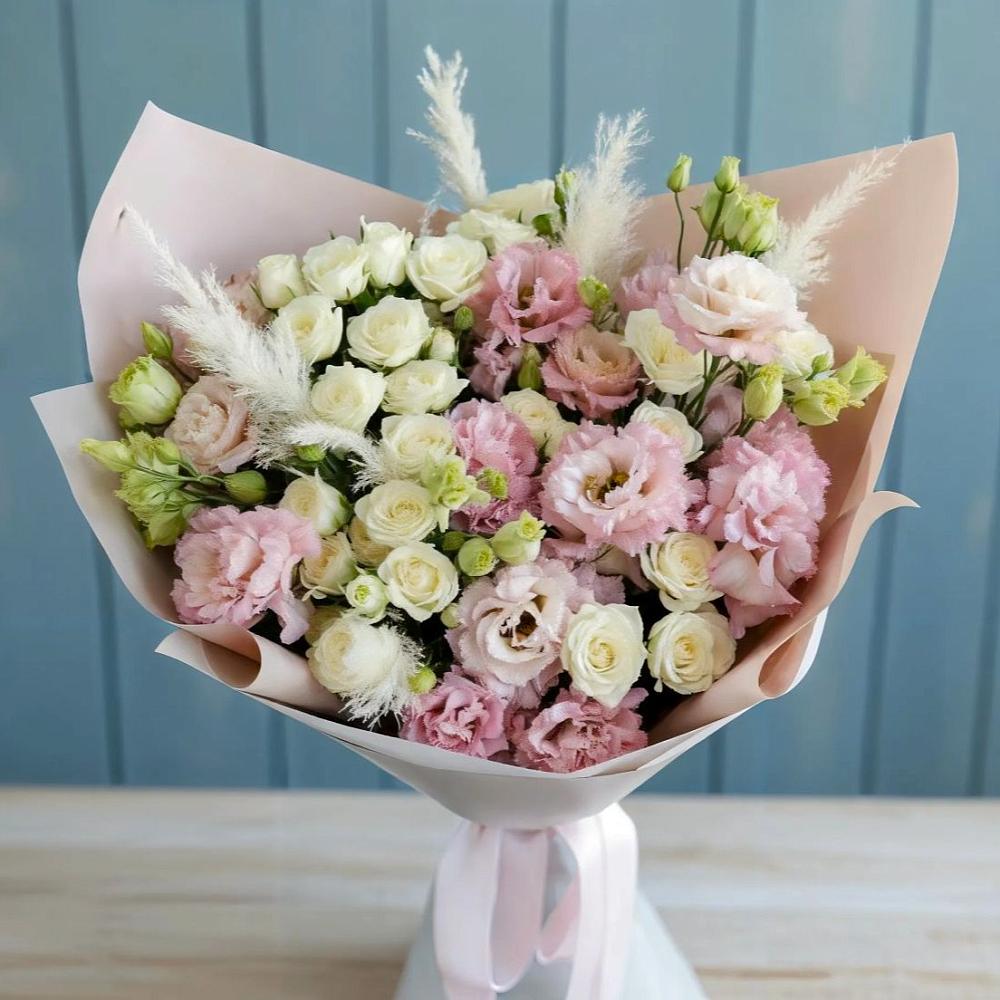 Букет цветов из: Альстромерии и Розы в Барнауле