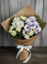 Букет цветов из:  Хризантемы и Розы в Барнауле