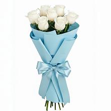 Букет 7 белых роз Проуд в Барнауле