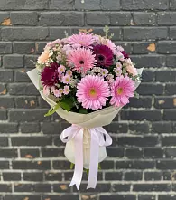 Букет цветов из:  Герберы и Хризантемы в Барнауле