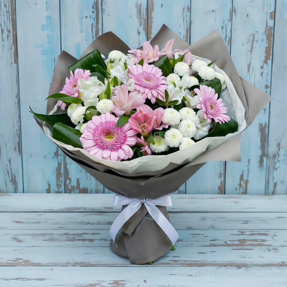 Букет цветов из: Герберы, Альстромерии и Хризантемы в Барнауле